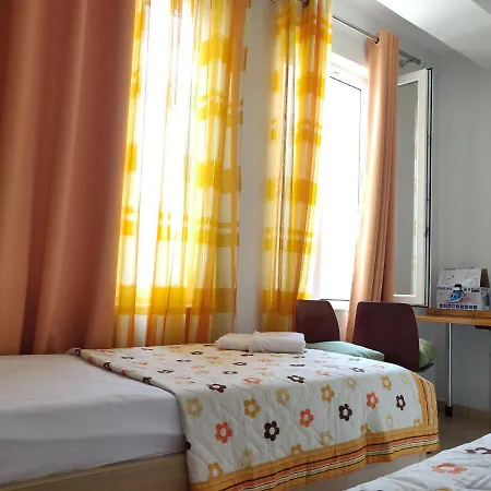 Apartment 2 Bedrooms Qerret